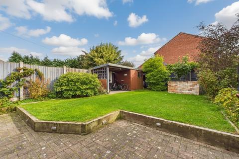4 bedroom semi-detached house for sale, Park Road, Barton-under-Needwood