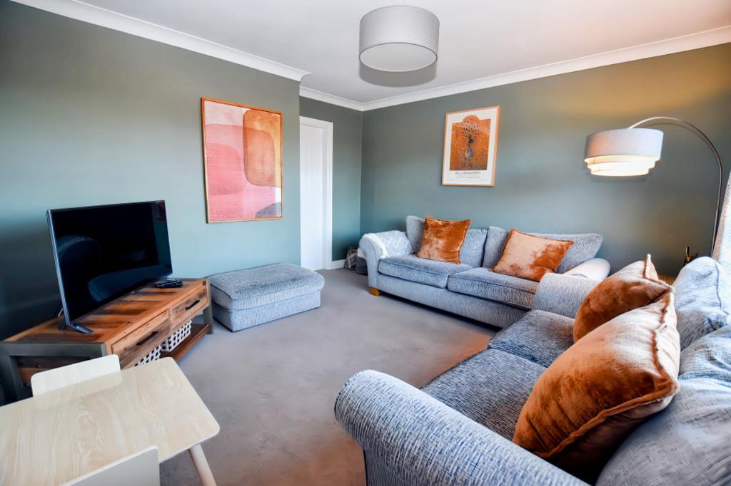 Lounge 1