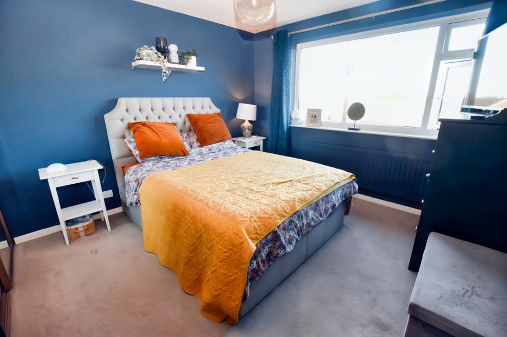 Bedroom 1a