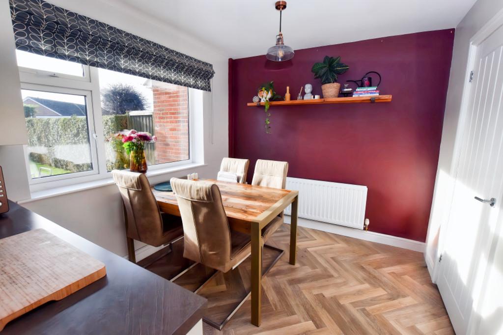 Dining Kitchen 4