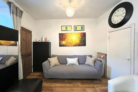 undefined, Higham Hill Road, London E17