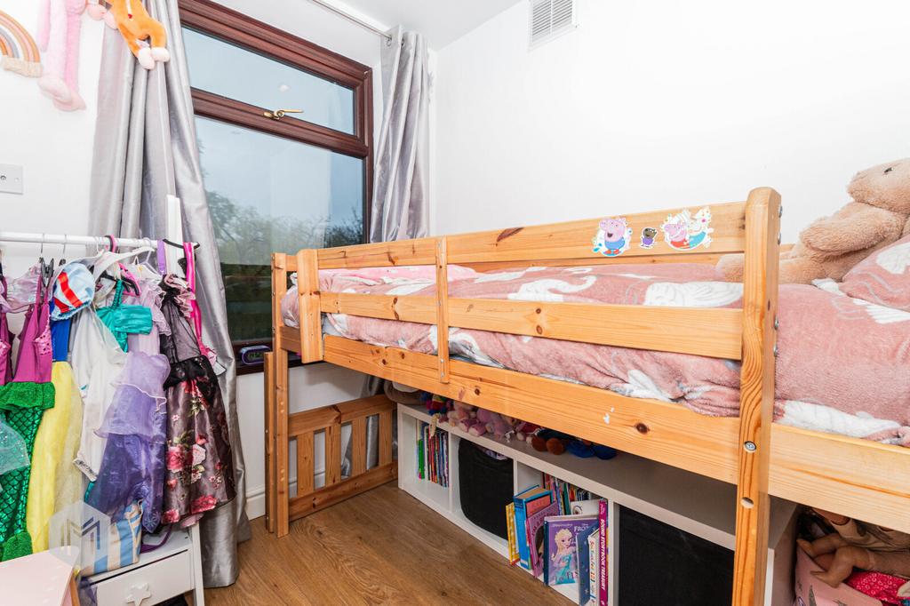 Bed 3