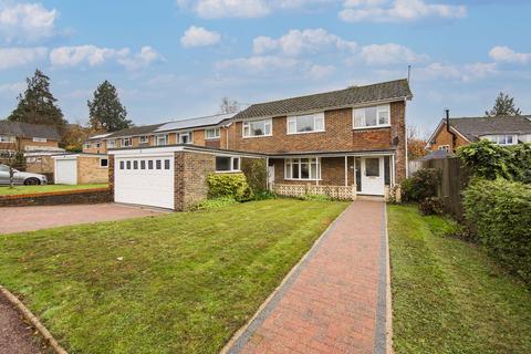4 bedroom detached house for sale, Rossdale, Tunbridge Wells