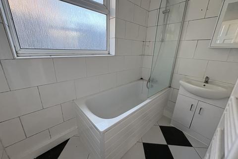 undefined, Longridge Lane, Southall