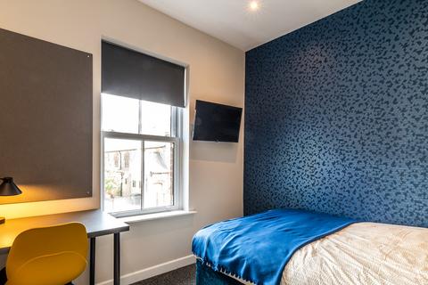 4 bedroom apartment to rent, The Maze,North Sherwood Street, Nottingham