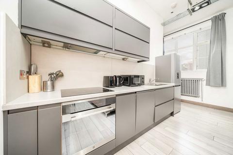 2 bedroom flat to rent, Power Road, London W4