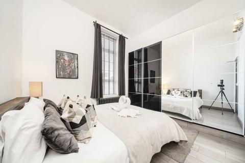 1 bedroom flat to rent, Power Road, London W4