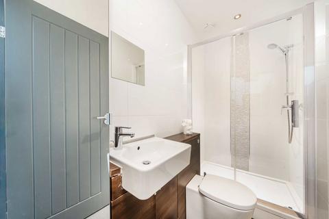1 bedroom flat to rent, Power Road, London W4