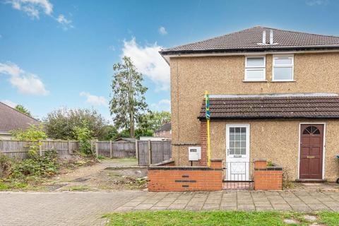 1 bedroom flat to rent, Porlock Avenue, Harrow, HA2