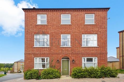Sassoon Drive, Barnet, EN4