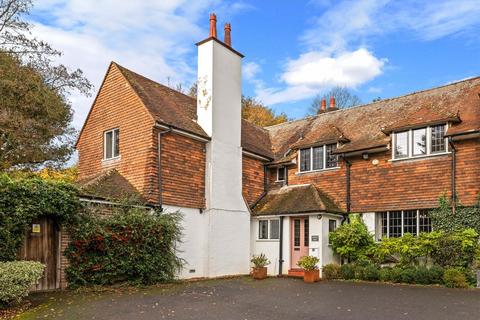 undefined, Puttenham Heath Road, Guildford GU3