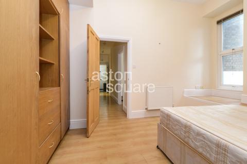 3 bedroom flat to rent, Kings Gardens, London, NW6