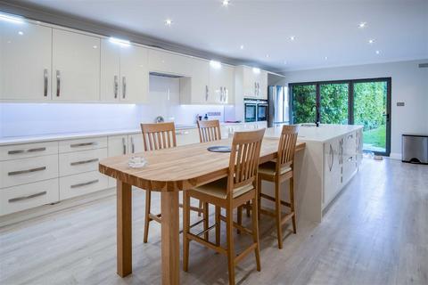 5 bedroom detached house for sale, Heywood Lane, Tenby