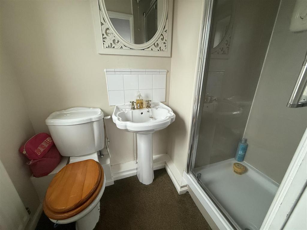Ensuite