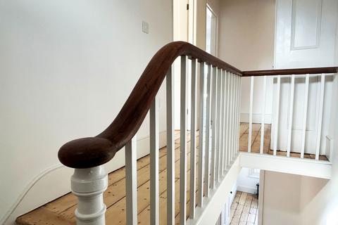 5 bedroom end of terrace house to rent, Alexandra Road, Broadstairs CT10