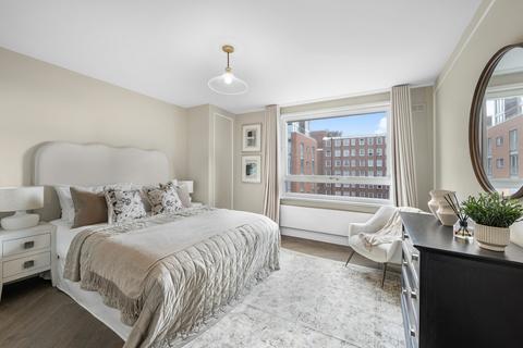 2 bedroom flat to rent, The Water Gardens, Hyde Park, London