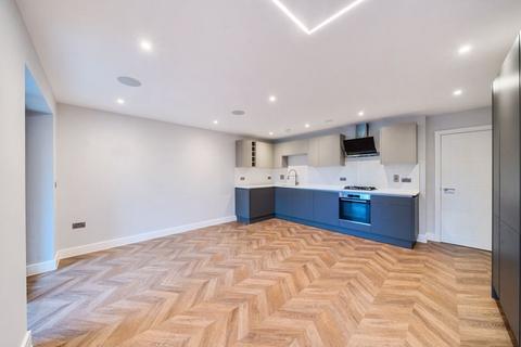 2 bedroom apartment for sale, Mera Heights, Church Road, Kenley