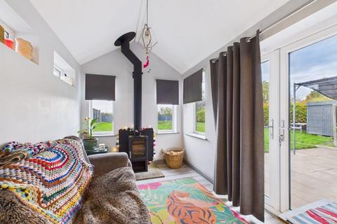 4 bedroom detached house for sale, Hawthorne House, Chapel Lane, Tattershall Thorpe
