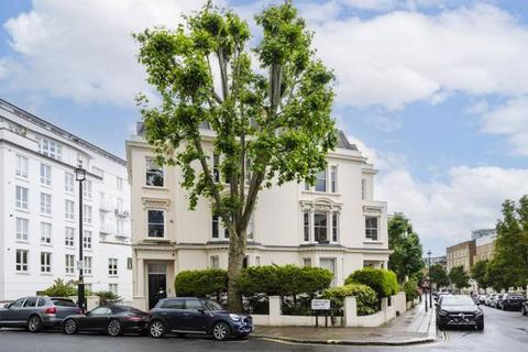 undefined, Warrington Gardens, Little Venice, London, W9