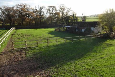 Plot for sale, Lossenham Lane, Newenden