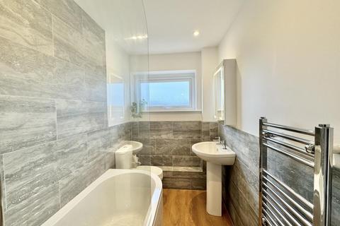 2 bedroom end of terrace house for sale, Killigrew Gardens, St. Erme