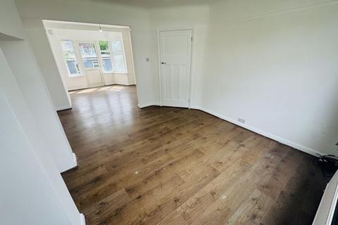67 The Fairway, Northolt, UB5 4SN
