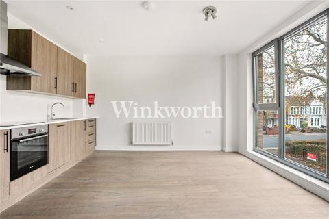 2 bedroom apartment to rent, Frobisher Road, London, N8