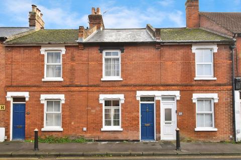 3 bedroom terraced house for sale, Pennyfarthing Street, Salisbury          *UNDER OFFER*
