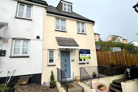 3 bedroom end of terrace house for sale, Lovering Road, St. Austell PL25