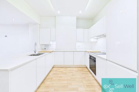 3 bedroom terraced house for sale, Moorside Road, Manchester M27