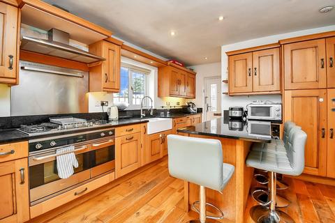 undefined, Bradford Road, Guiseley, Leeds