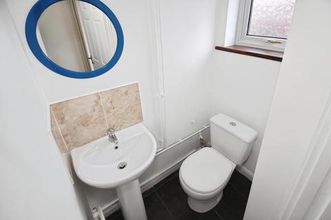 3 bedroom semi-detached house for sale, Park Rise, Leicester, LE3