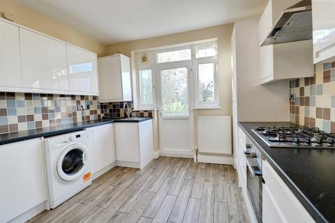 undefined, Northville Drive, Westcliff-on-sea, SS0