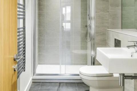 1 bedroom in a house share to rent, Norfolk avenue, Slough, Slough, SL1 3AF