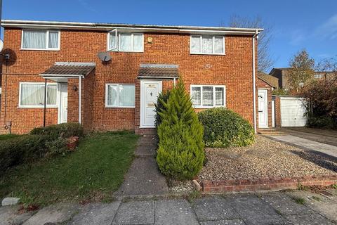 Brussels Way, Luton, Bedfordshire, LU3 3TJ