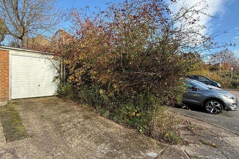 undefined, Brussels Way, Luton, Bedfordshire, LU3 3TJ