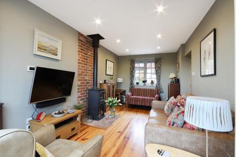 3 bedroom semi-detached house for sale, Rogers Rough Road, Kilndown, Kent, TN17 2RL
