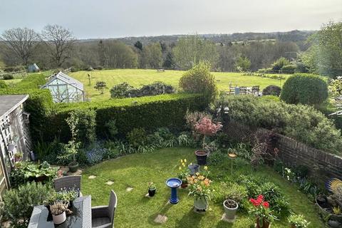 3 bedroom semi-detached house for sale, Rogers Rough Road, Kilndown, Kent, TN17 2RJ