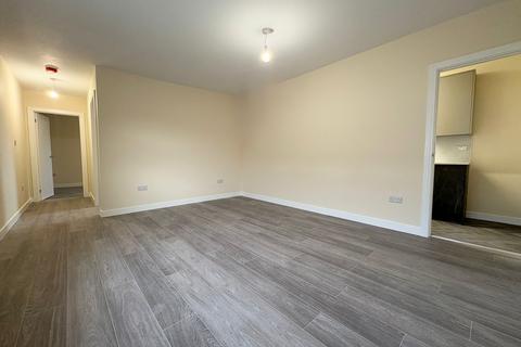 2 bedroom flat to rent, A Cromwell Road, Peterborough