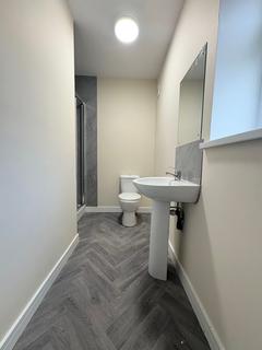 2 bedroom flat to rent, A Cromwell Road, Peterborough