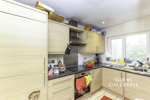 undefined, Milman Close, Pinner