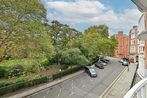 2 bedroom flat for sale, Hans Place, Belgravia, London