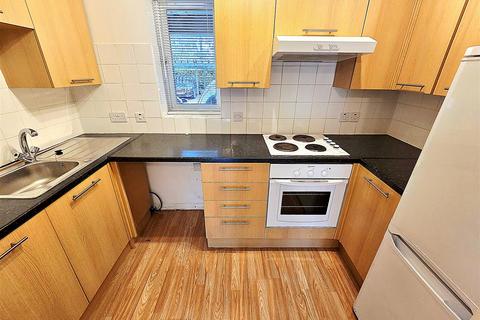 undefined, Frensham Close, Southall