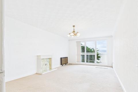 2 bedroom apartment for sale, Palma Court, Wharncliffe Road, Highcliffe, Christchurch, BH23