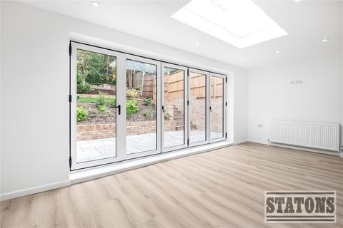 4 bedroom detached house for sale, Sutton Crescent, Barnet, EN5