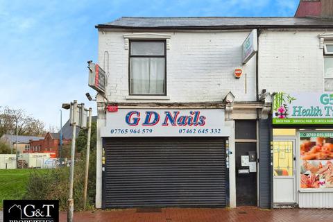 1 bedroom flat to rent, High Street, Cradley Heath
