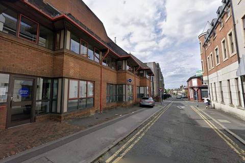 Office to rent, 15-21 Haydon Pl Guildford GU1 4LL