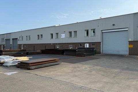Warehouse to rent, Battle Rd Newton Abbot TQ12 6RY
