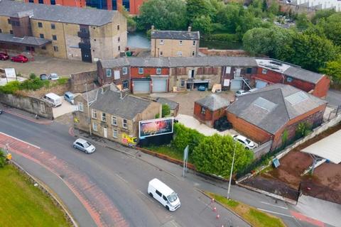 Warehouse to rent, Eanam Blackburn BB1 5BY
