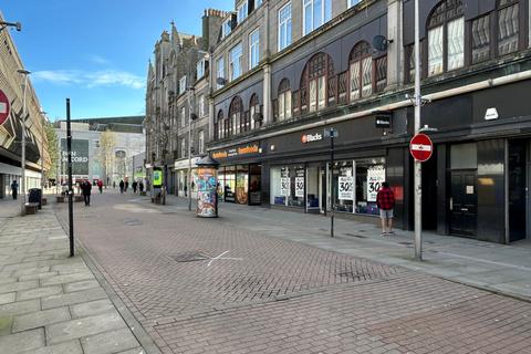 Retail property (high street) to rent, 135 George St Aberdeen AB25 1HU